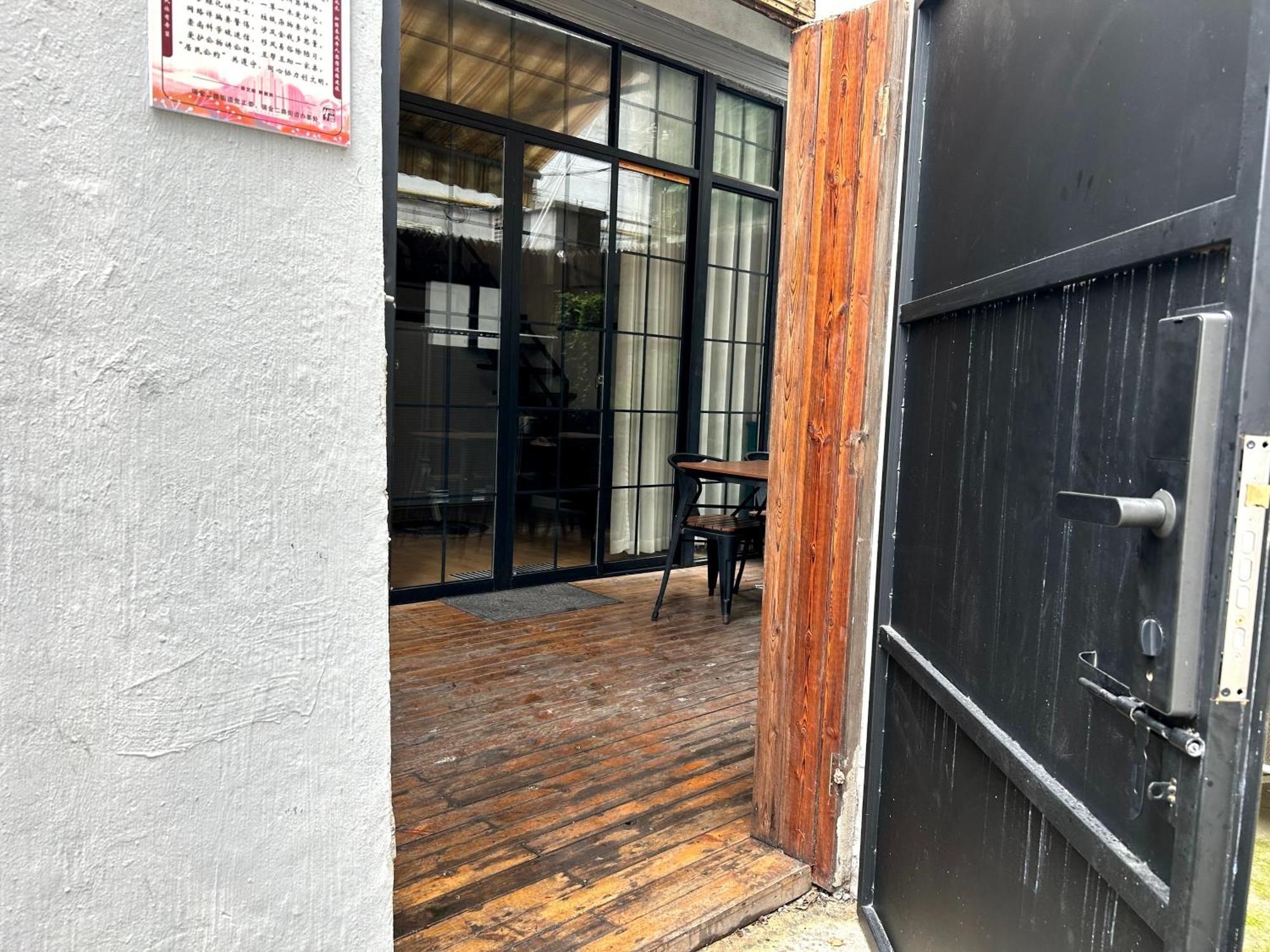 Shanghai Hills & Zinn City Bnb Near Line13 Mid Huaihai Rd & Changle Rd ภายนอก รูปภาพ